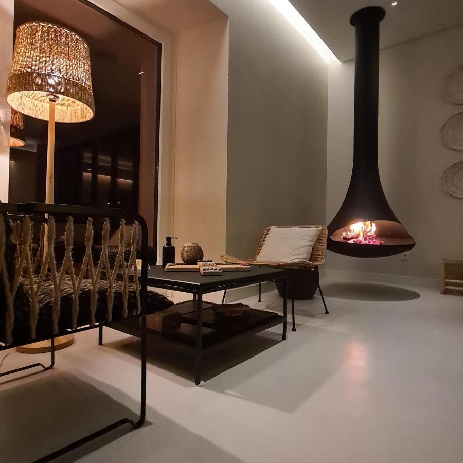 Sensi Azores Nature And Spa Ginetes Εξωτερικό φωτογραφία A suspended fireplace