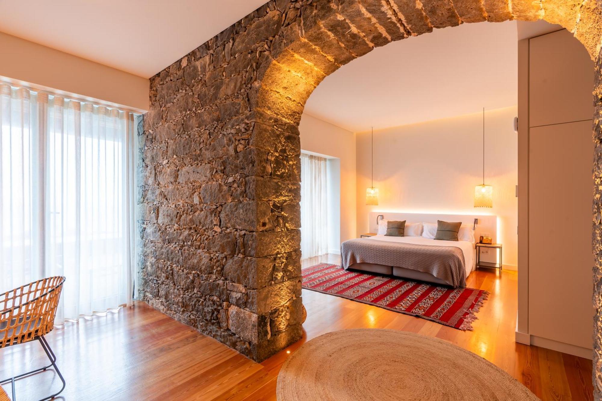 Sensi Azores Nature And Spa Ginetes Εξωτερικό φωτογραφία The hotel's rooms are located in the former monastery