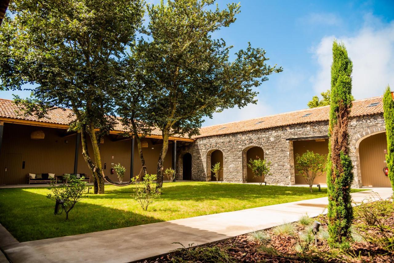 Sensi Azores Nature And Spa Ginetes Εξωτερικό φωτογραφία The cloister of the Abbey of Saint-André de Fontès